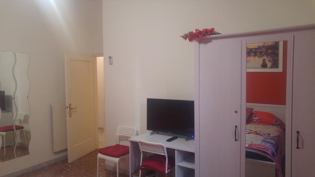 Happy Apartment Holidays Рим Экстерьер фото
